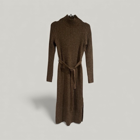 W i l I a m  R a s t Sweater Dress - Picture 2 of 9